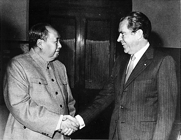 President Nixon meets with China