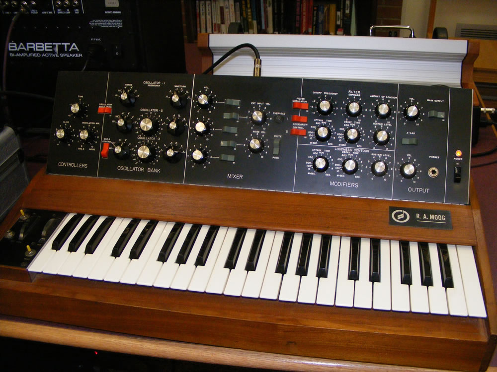 Moog Minimoog Model D
