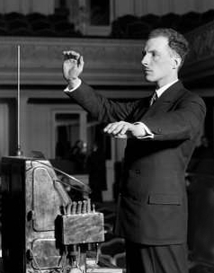 Leon Theremin demonstrating the Termenvox, c. December 1927